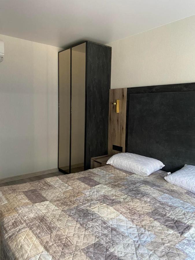 Prestige Apartments Berezinka Dnipro Ngoại thất bức ảnh