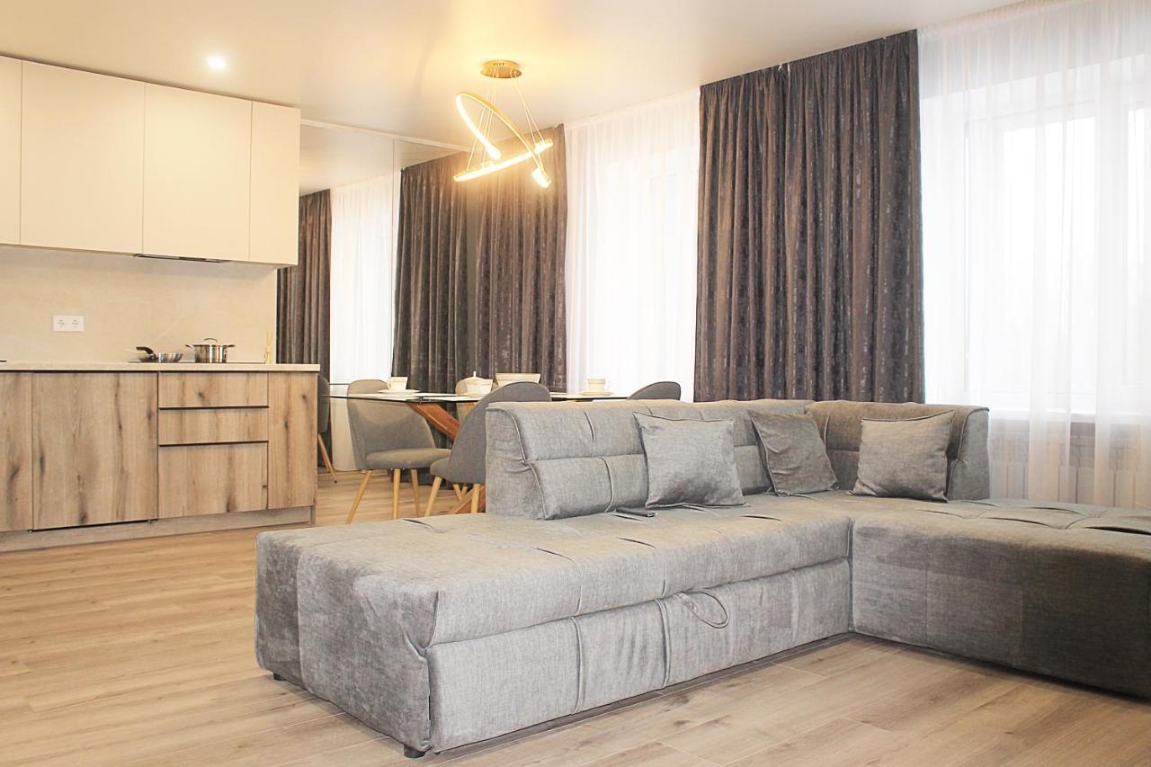 Prestige Apartments Berezinka Dnipro Ngoại thất bức ảnh