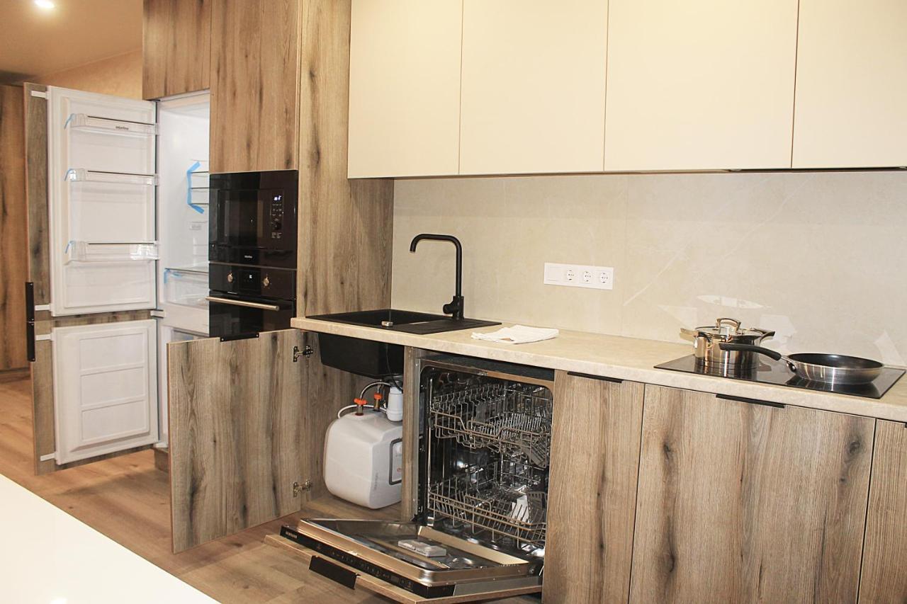 Prestige Apartments Berezinka Dnipro Ngoại thất bức ảnh